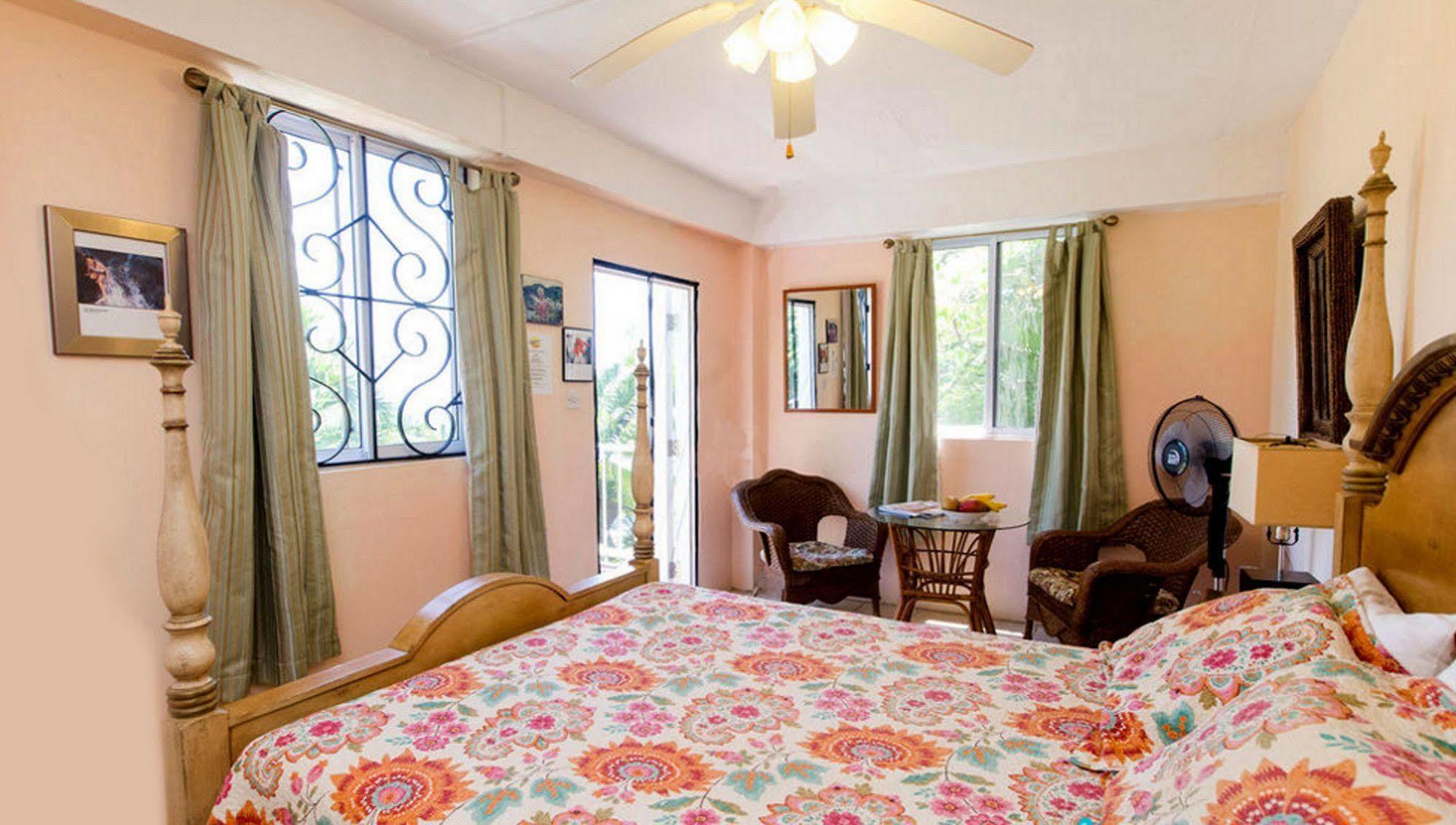 Bed and Breakfast Nature'S Paradise à Marigot Bay Extérieur photo